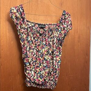 BeBop Women's Floral Blouse - Black and Pink